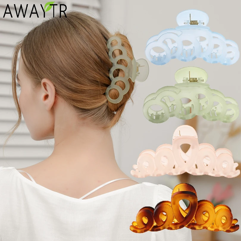 

AWAYTR Solid Color Hair Claw Clip Large Barrettes Crab Big Hairclip Bath Ponytail Hairpins For Women Girls Hair Accessories Band