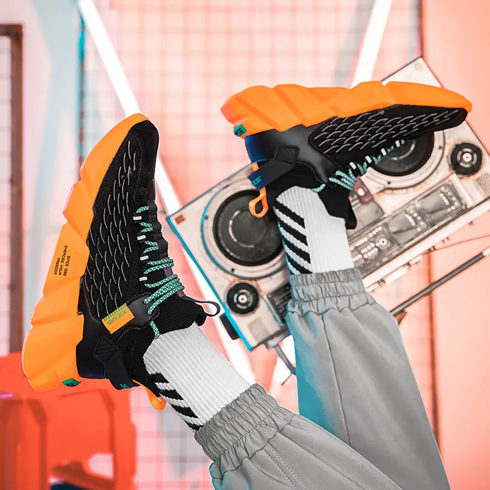 Легкие дышащие мужские повседневные туфли Новое поступление 2020 модные кроссовки