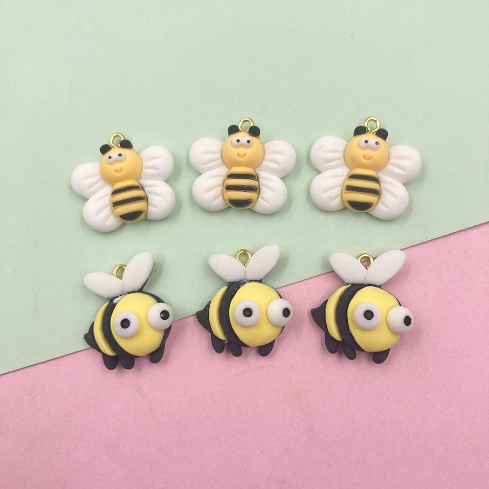 

20Pcs Cartoon Cute Bee Golden Hook Resin Charms for Jewelry Making Accessories DIY Scrapbooking Decoration Craft