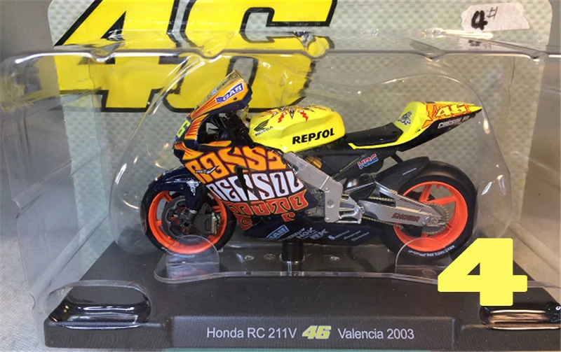 4 1:18 Apulia Yamaha Honda 11 см литье под давлением сплав мотоцикла статический дисплей модели автомобилей вентиляторы Favorit коллекция детей Рождественский подарок - Цвет: 4