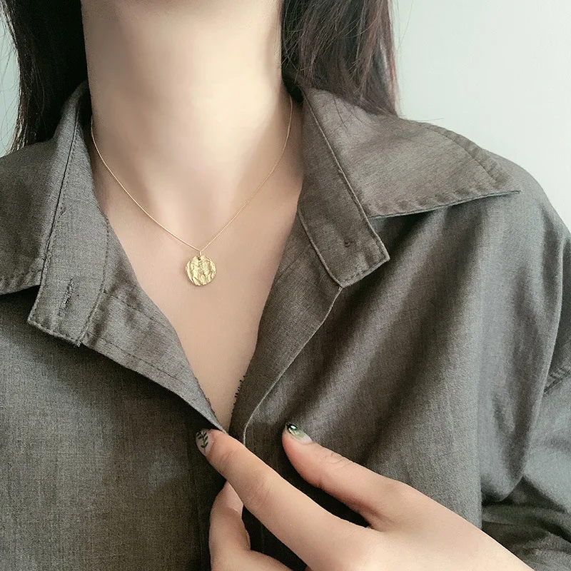 

XIYANIKE Silver Color Irregular Embossed Tin Foil Necklace Statue Coin Clavicle Chain Cross-border Jewelry