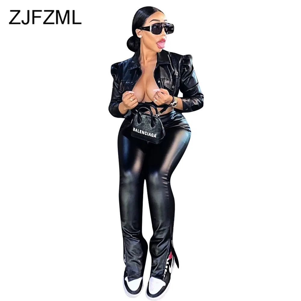 Женский спортивный костюм из двух предметов черный укороченный топ