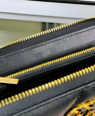 

Ladies bag fashion single pull wallet card bag simple temperament lambskin embroidery thread with leather strap big hardware 891