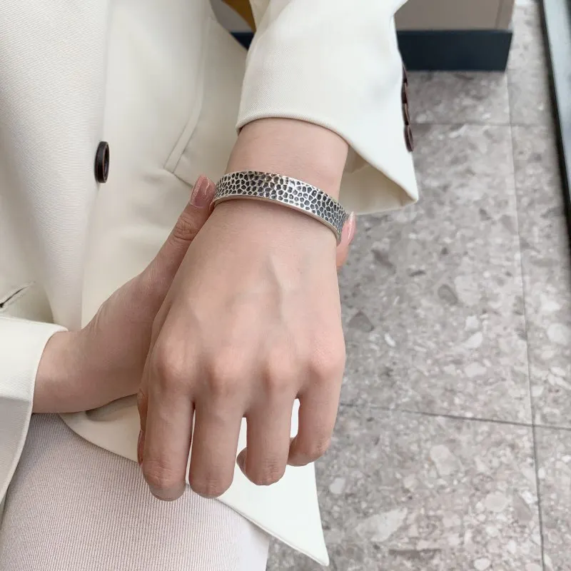 

MEYRROYU 925 Sterling Silver Bangle New Simple Snake Pattern Bracelet Thai Silver Men and Women Jewelry Gifts Wholesale