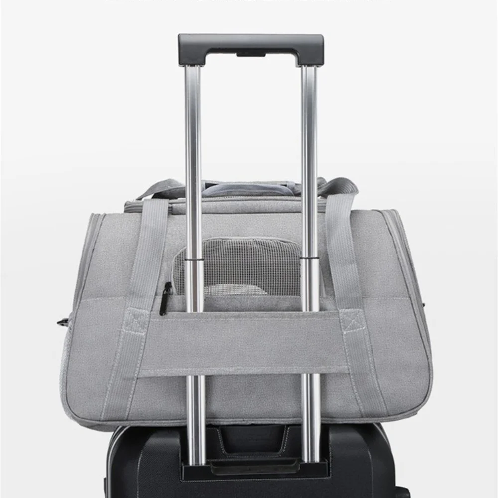 

Portable Pet Carrier Breathable Puppy Handbag Cat Bag Pet Outdoor Supply