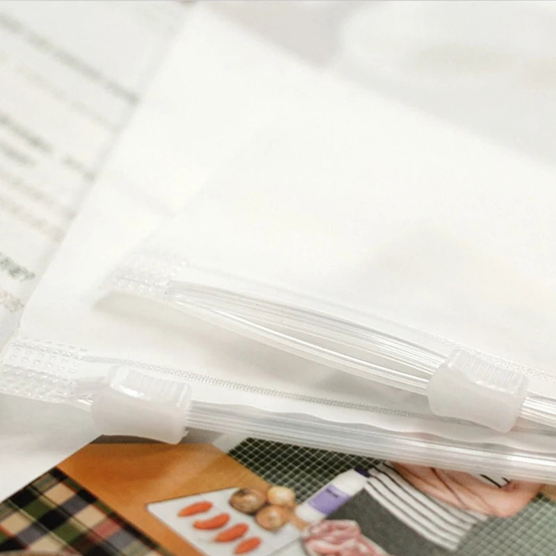 

5Pcs Transparent Plastic Package Cloth Travel Storage Pack Waterproof Zip Bag Travel Clothes Storage Self-sealed Organize