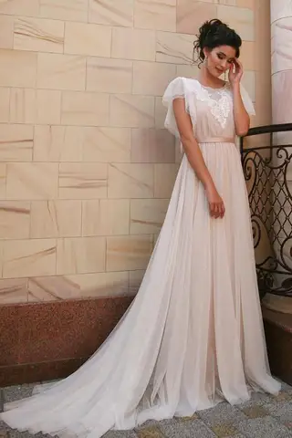 Booma Boho Bohemian Wedding Dress Sexy Open Back Lace Appliques Dot Tulle Bridal Gowns with Belt Princess Party Dress Plus Size