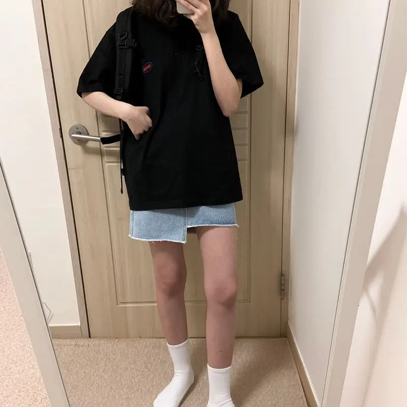 Футболка женская короткая с рукавом 3/4 Свободная Повседневная Базовая