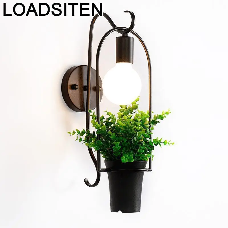 

Настенный светильник с надписью «Tete Lit Deco»