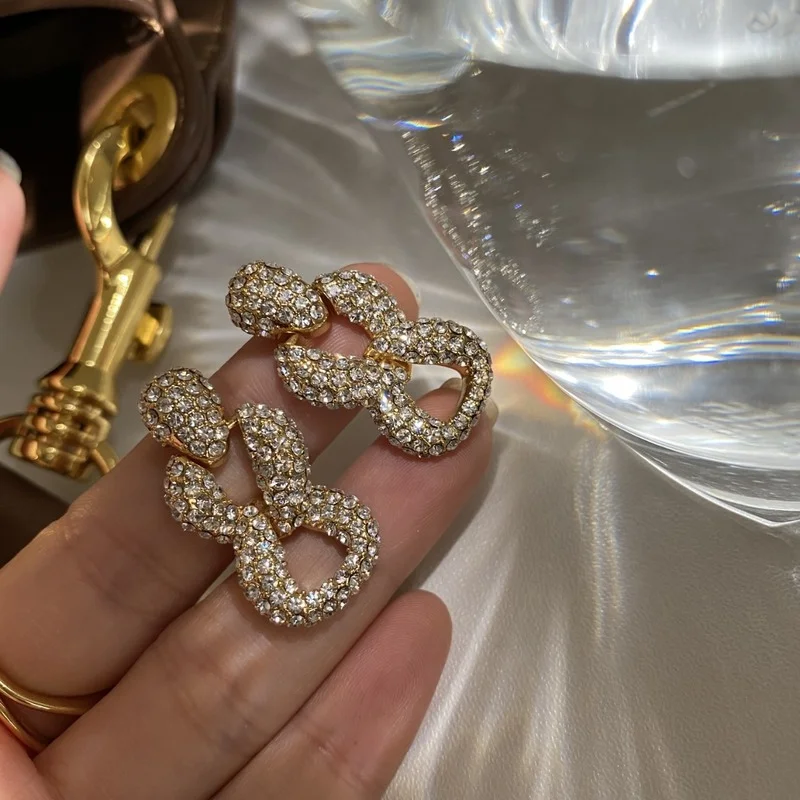

South Korea East Gate 2021 new temperament shiny water drill earrings fashion temperament earrings woman