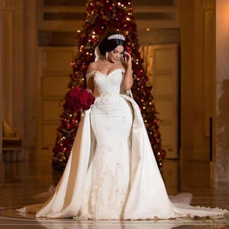 

African Elegant Off Shoulder Mermaid Wedding Dresses 2021 Sexy Lace Appliques Satin Plus Size Long Chapel Train Bridal Gowns