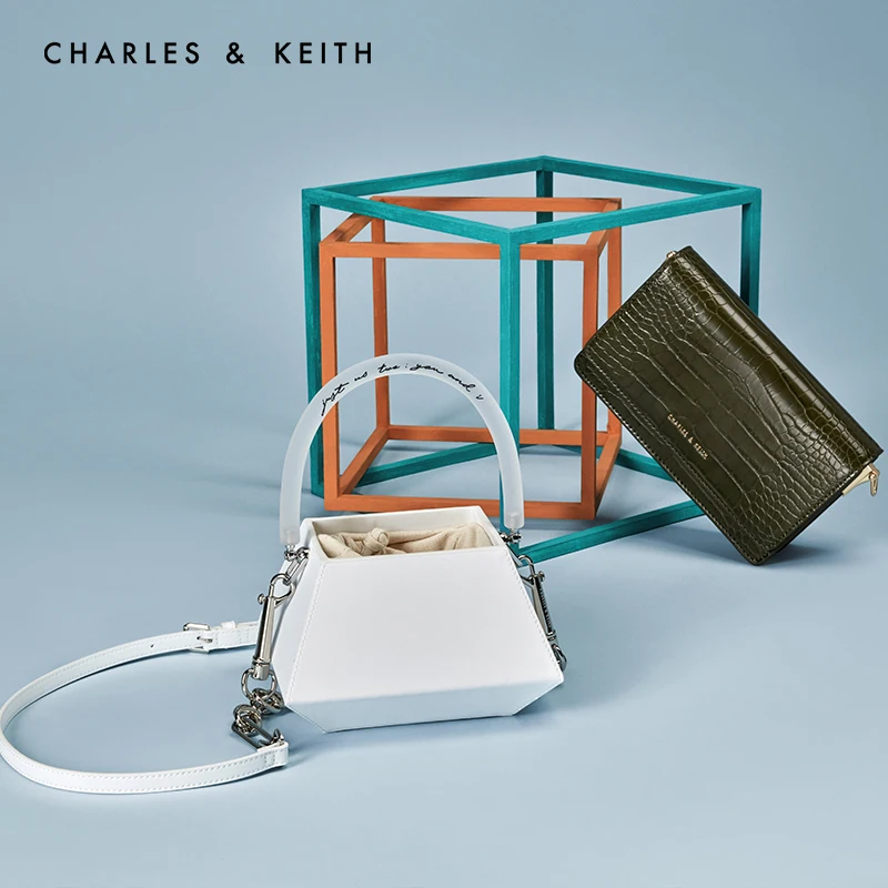 CHARLES＆KEITH Новинка на Весну 2020г. CK2 70840200 2 Женская Сумка На плечо с Цепочкой Откидной