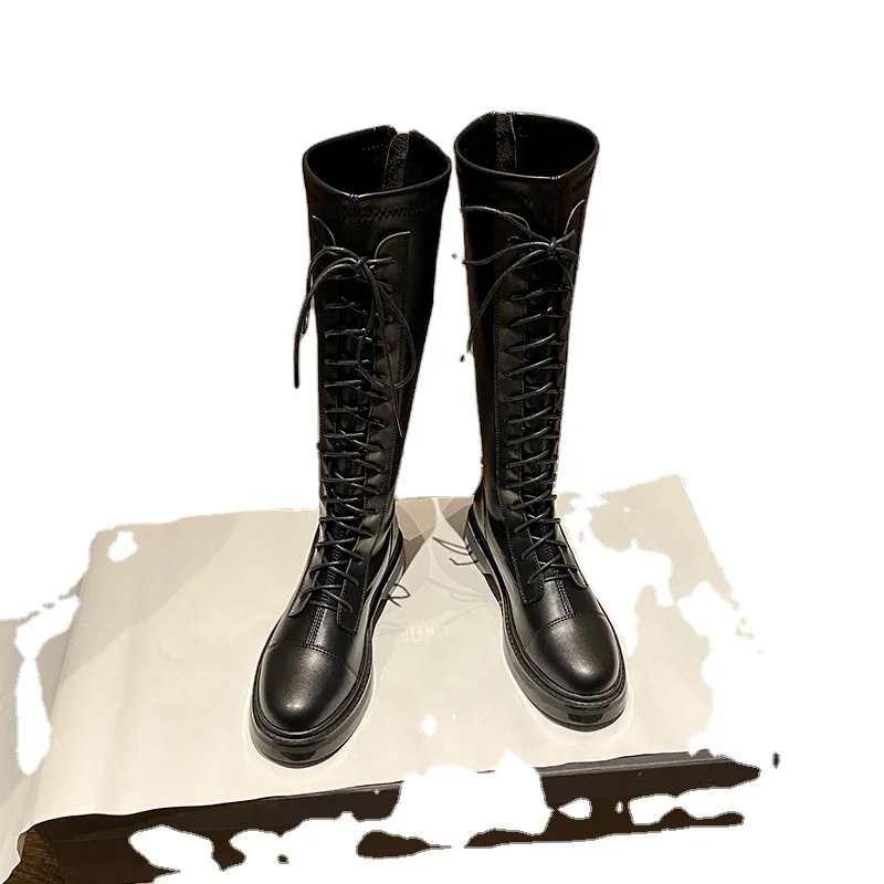 

New style of skinny and skinny boots