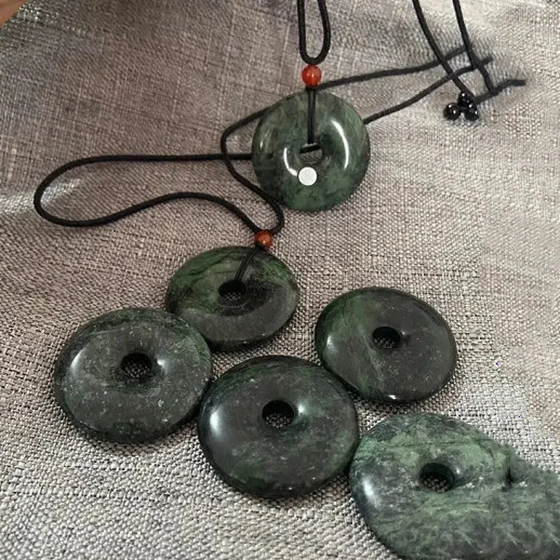 

Pure Natural Jade Tibetan Jade Medicine King Stone Safe Buckle Live Magnetic Pendant Men and Women Pendant Jewelry