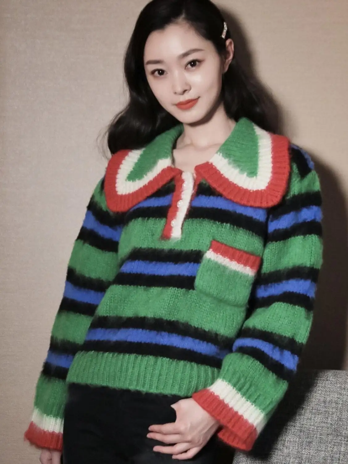 

Роскошные модные 2021 для женщин в зеленую полоску из мохера Рождество вязанные свитера для детей; Женские высококачественные туфли на высок...