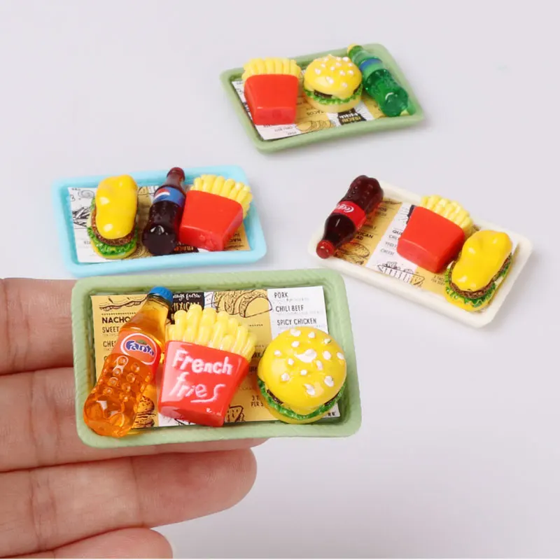 

1set Dollhouse Trays Plates Mini Hamburg Food Dishes Kitchen Tableware Toys For Barbies OB11 Blyth 1/6 1/12 Dolls Accessories