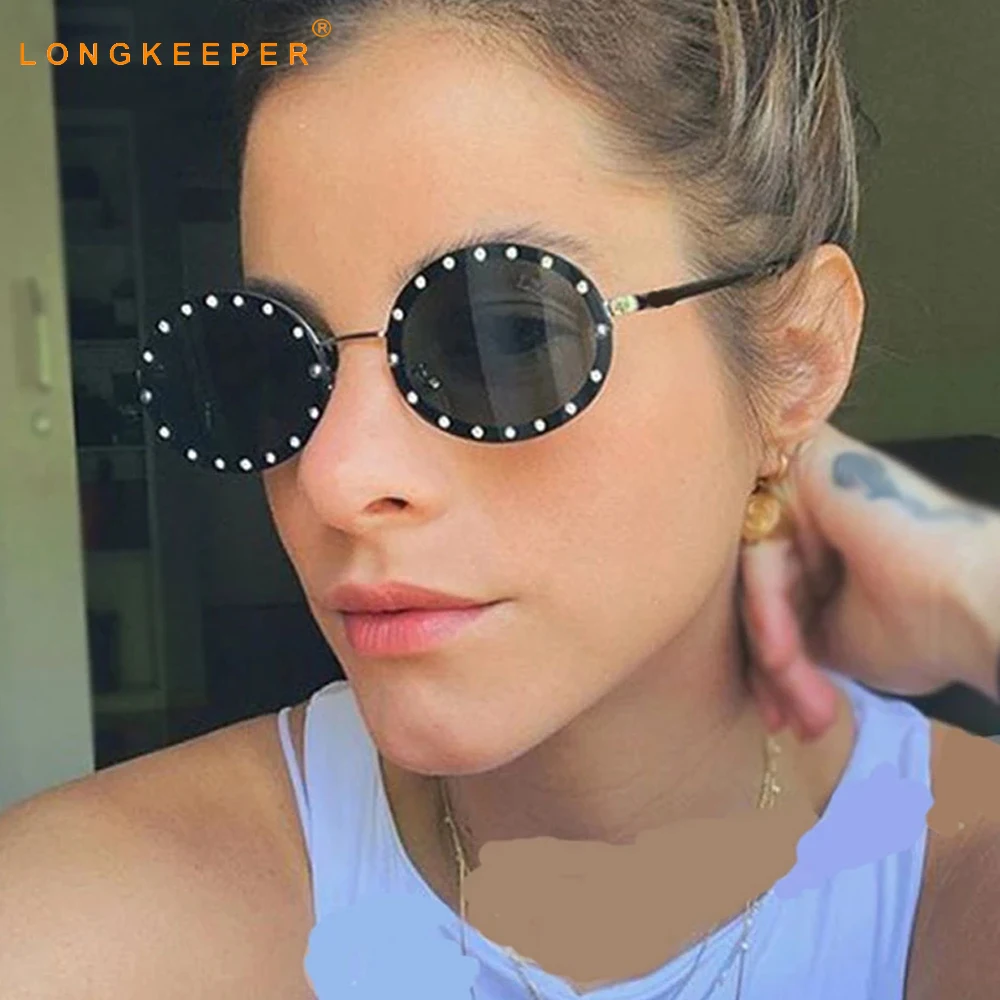 

LongKeeper Fashion Oval Sunglasses Women Luxury Brand Black Small Rivet Sun Glasses Female Rivet Eyewear UV400 oculos feminino