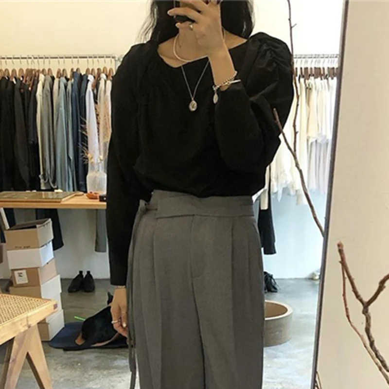 

GALCAUR Solid Fold Pleated Long Sleeve Top For Women Round Collar Puff Short Sleeve Loose Blouse Womens Clothing 2021 Fashion