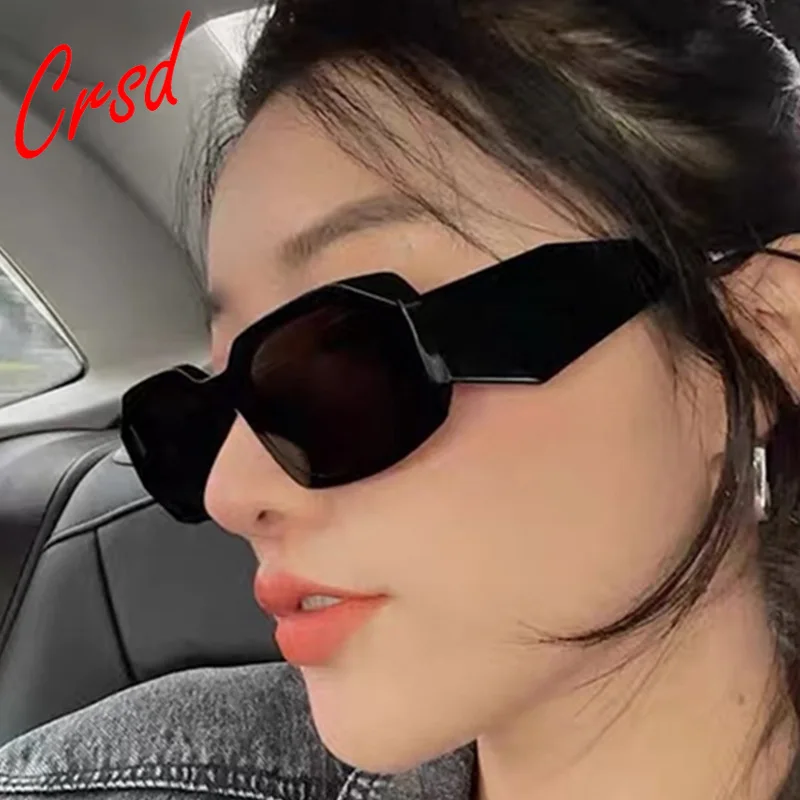 

New Retro Unisex Personality Square Frame Irregular for Women and Man Sunglasses Edged Fashion Street Sun Glasses Trend