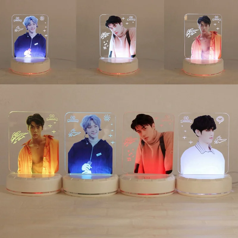 

2019 EXO BAEKHYUN CHANYEOL SEHUN настольная лампа светильник палка светодиодный ночной Светильник прикроватный светильник палка светящиеся набор канцел...