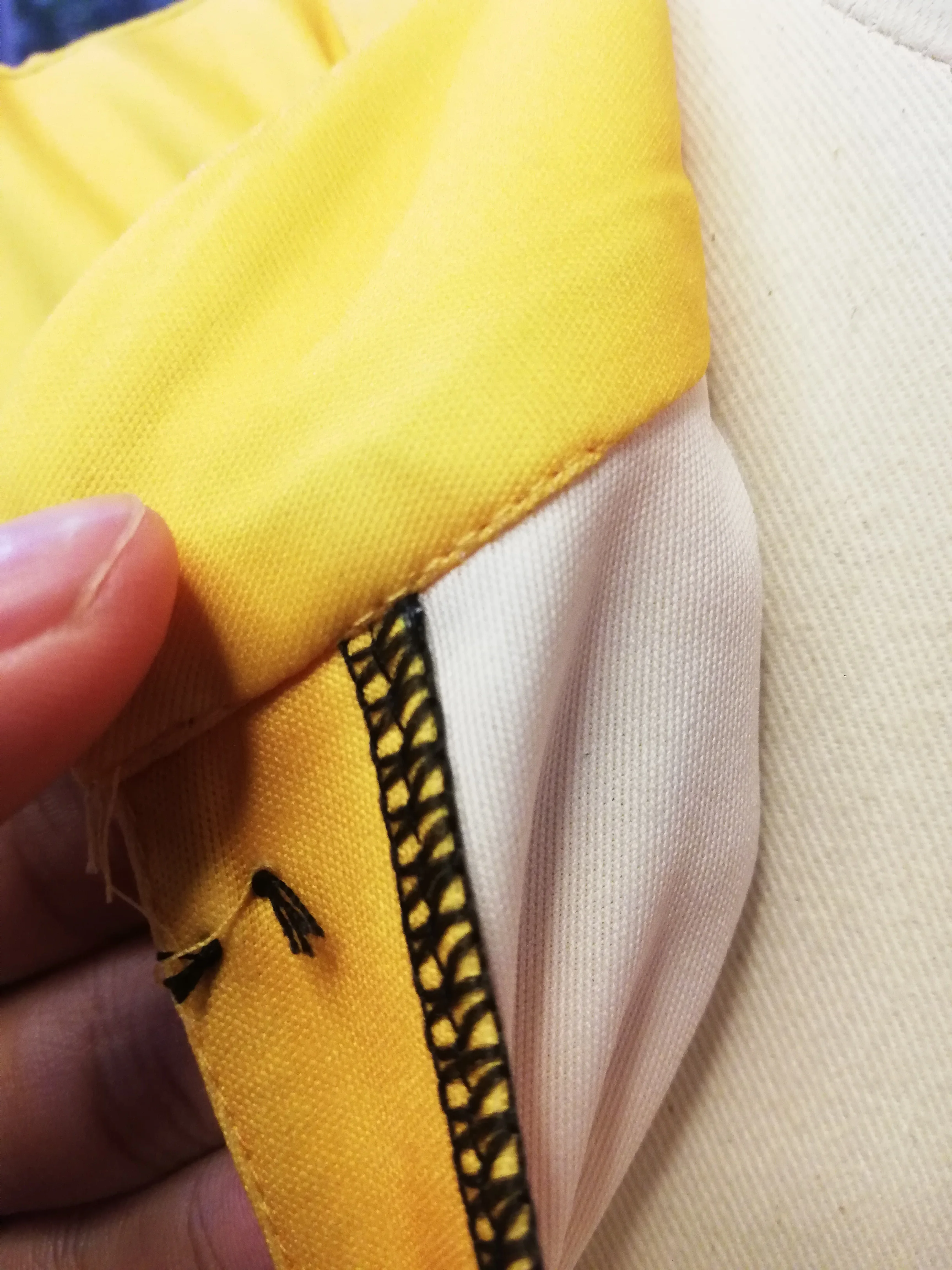 Длинное желтое платье А силуэта в африканском стиле элегантные весенние платья