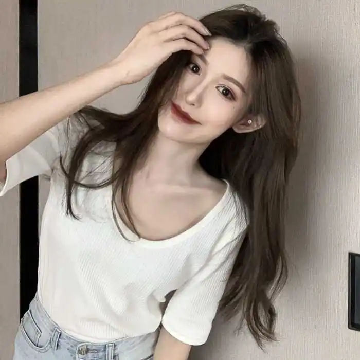 

Summer Fashion New Women's Simple Versatile Basic Solid Color Half Sleeve Loose U-Neck T-shirt Bottoming Shirt Top Fashion