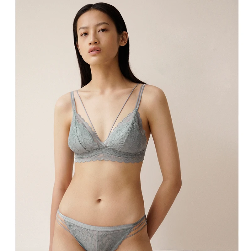 

French Style Sexy Lingerie Set Thin Lace Flowers Female Bralette Beauty Back Cotton Cup Sexy Bra Set 4 Colors