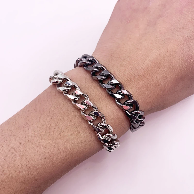 Мужской браслет из нержавеющей стали черный с кубинским панцирным плетением