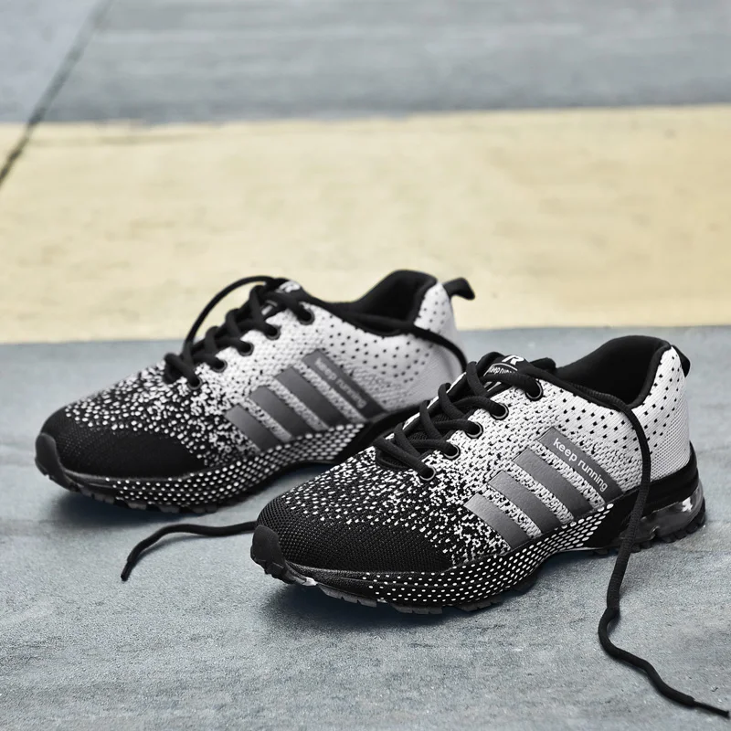 

New Men's Casual Sneakers Breathable Mesh Running Shoes Cushion Shoes Comfortable Non-slip Women's Training Shoe Outdoor