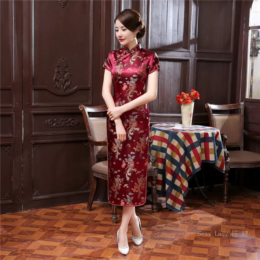 

17Colors Chinese Cheongsam Traditional Wedding Qipao Woman Embroidery Elegant Split Dress Female Floral Bodycon Cheongsam