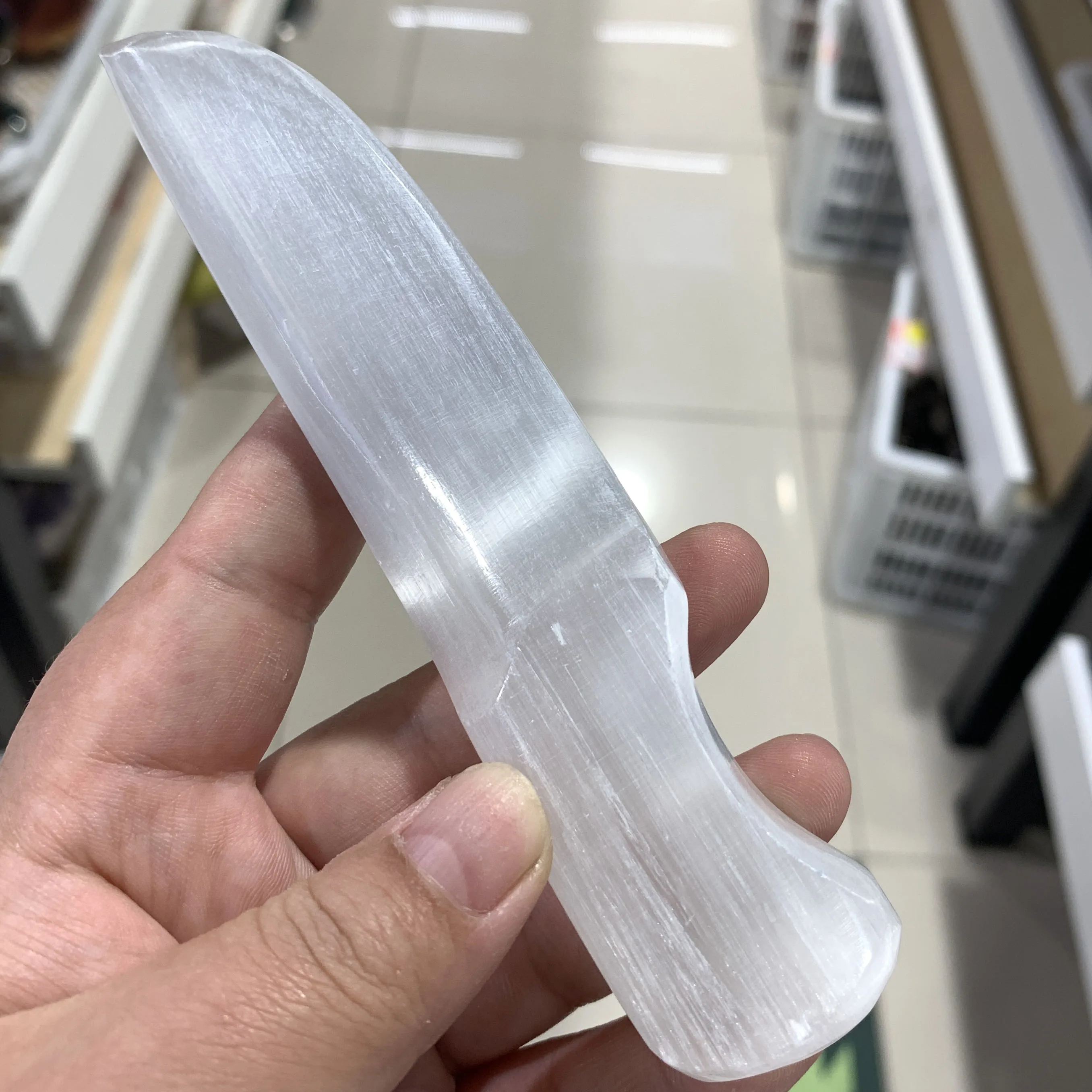 

Hot Sell Natural Selenite Knife Healing Crystal Stone For Home Decor