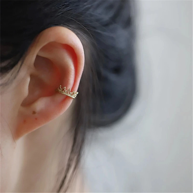 

VENTFILLE 925 Sterling Silver French Simple Crown Ear Bone Clip Women No Pierced Classic Temperament Palace Style Jewelry Gift