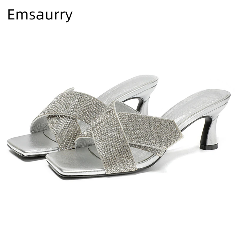 

Женские сандалии с кристаллами и перекрестными ремешками, привлекательные модельные туфли без застежек с открытым носком на квадратном ка...