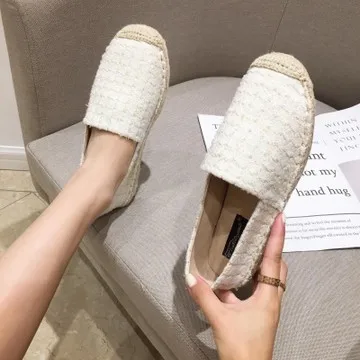 

Korean Shoes Female Footwear Autumn Casual Sneaker Round Toe 2021 Dress Fall Summer New Fabric Fretwork Rubber Canvas Solid Lace