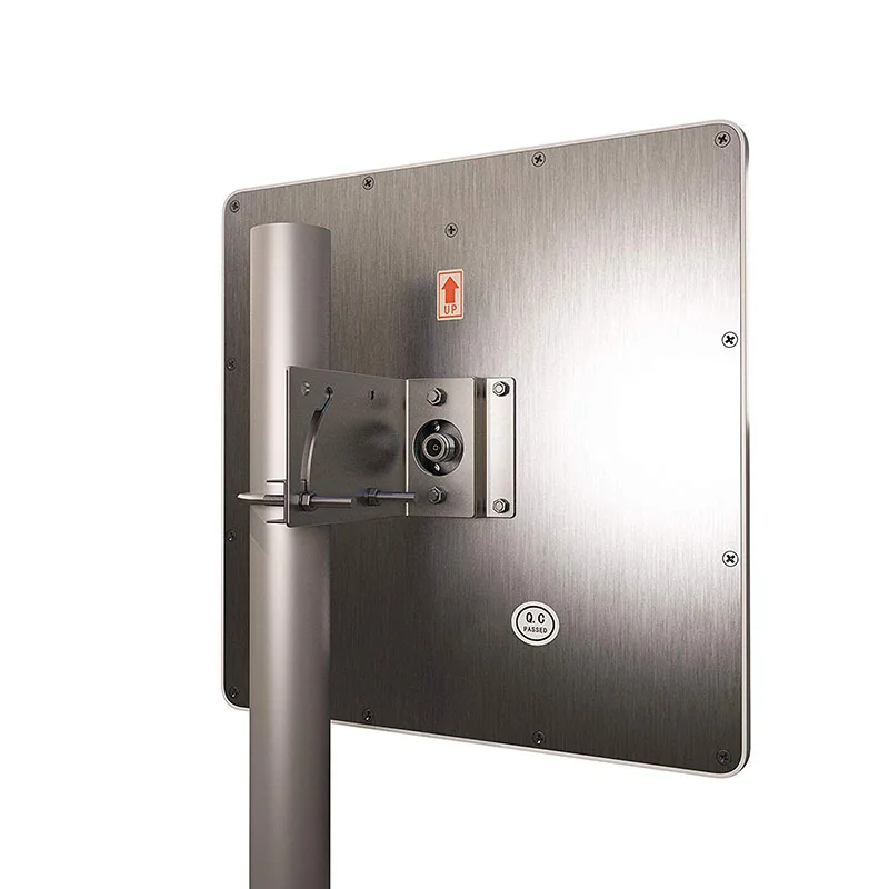 Усилитель сигнала с высоким коэффициентом усиления ультра длинный диапазон 2 4G 18