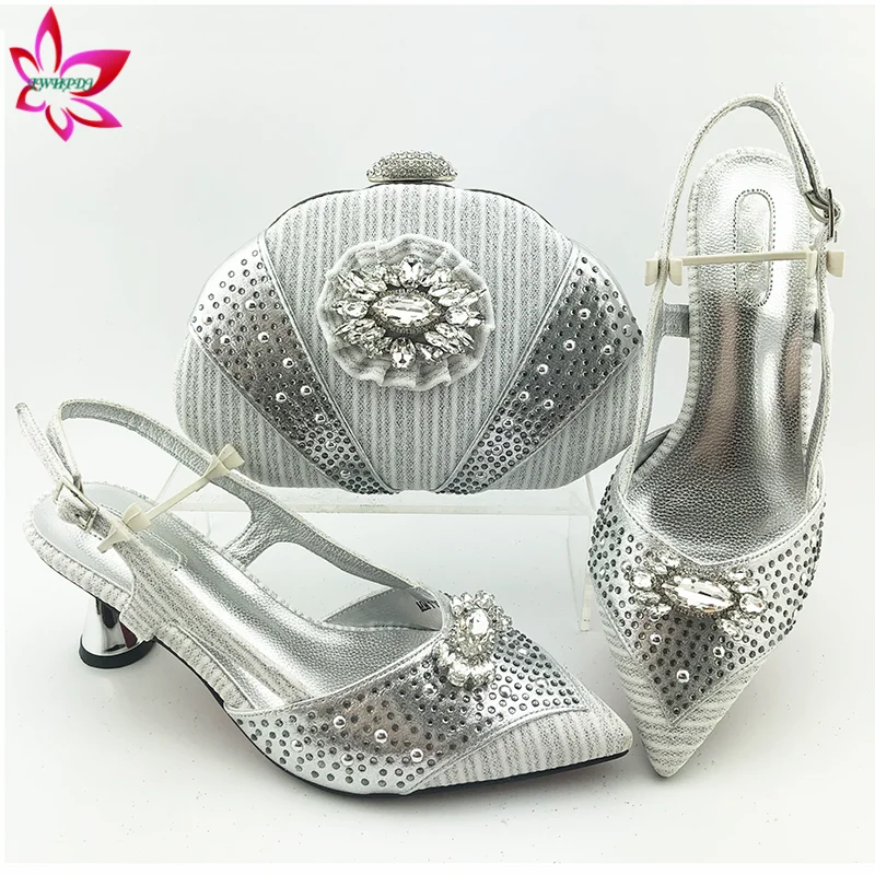 Серебристые дизайнерские Итальянские женские туфли и сумочка в комплекте