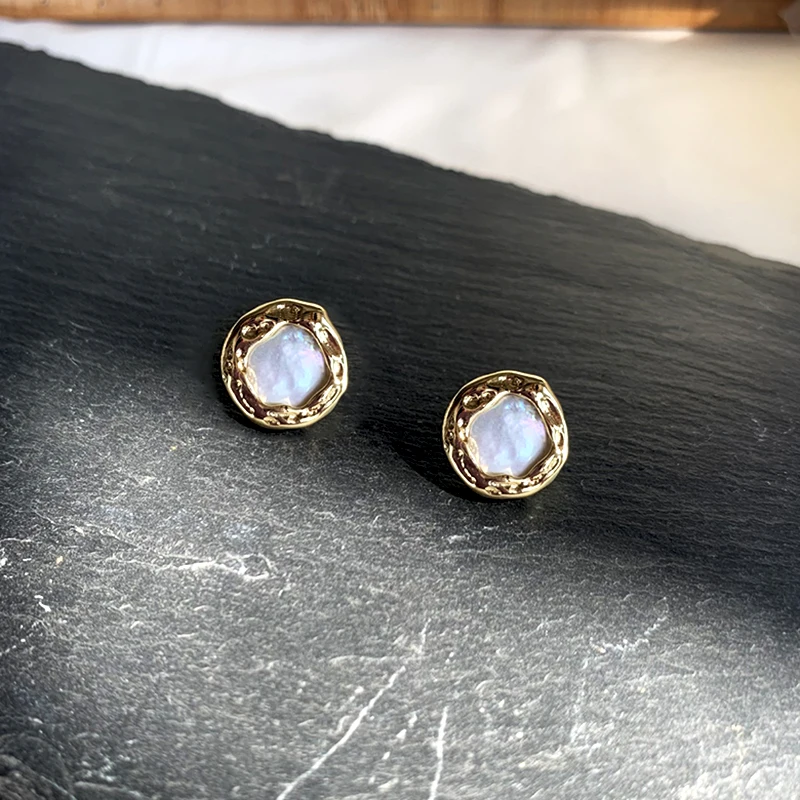

Trendy Exquisite 14k Real Gold Baroque Pearl Earrings for Women High Quality Jewelry Stud S925 Silver Needle Weddings Party Gift