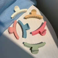 new korea girls matte frosted hair clip crab hair claw women hair accessories cream color hair claws large geometric barrettes