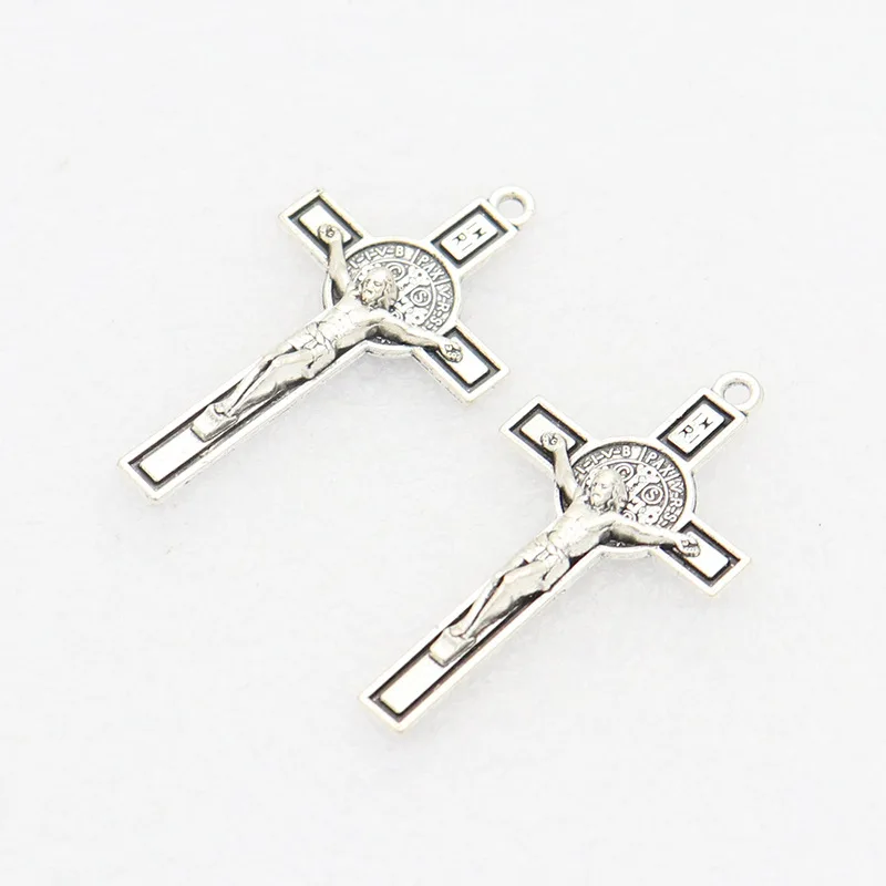 Новый Бог Христос Иисус Святого Бенедикта Крест святой марки итальянский