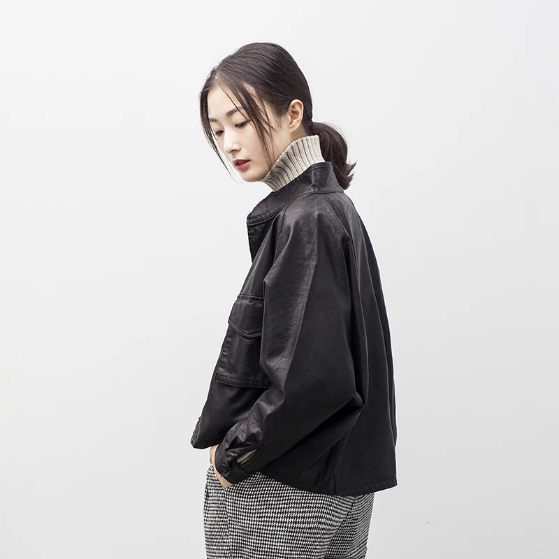 Женская байкерская куртка Fitaylor черная или бежевая свободная из искусственной