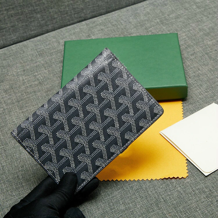 

2020 hot sale Luxury Famous brand upgraded leather card package temperament high card package