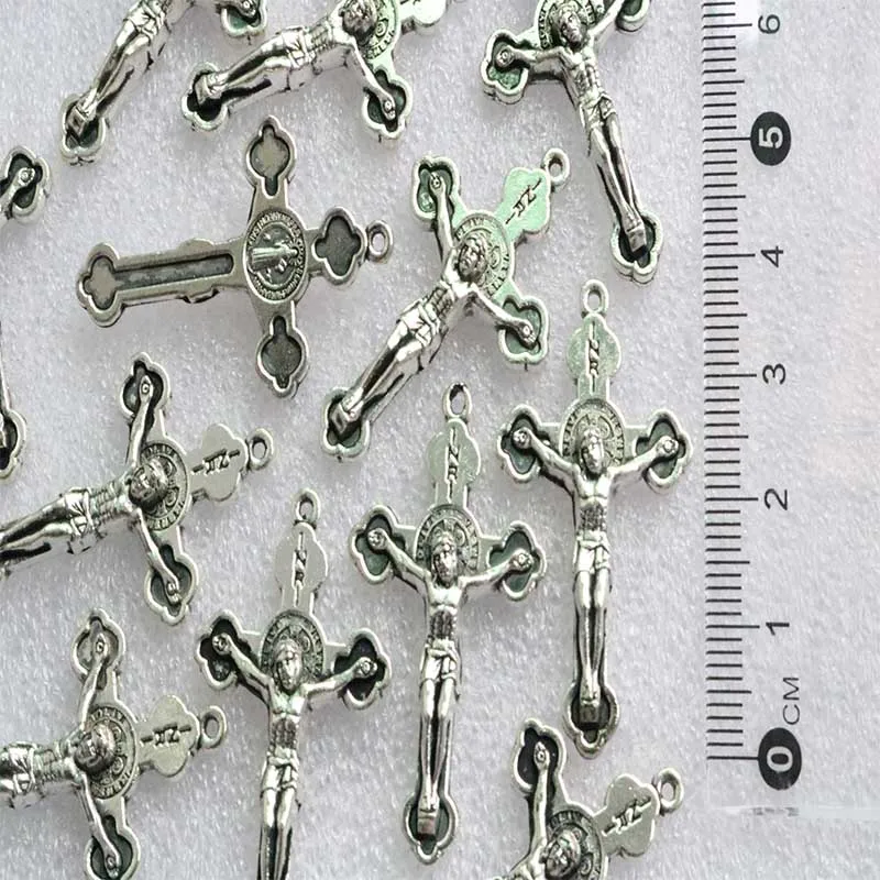 60 шт./религиозный Христос винтажный крест металлический Шарм ожерелье звено
