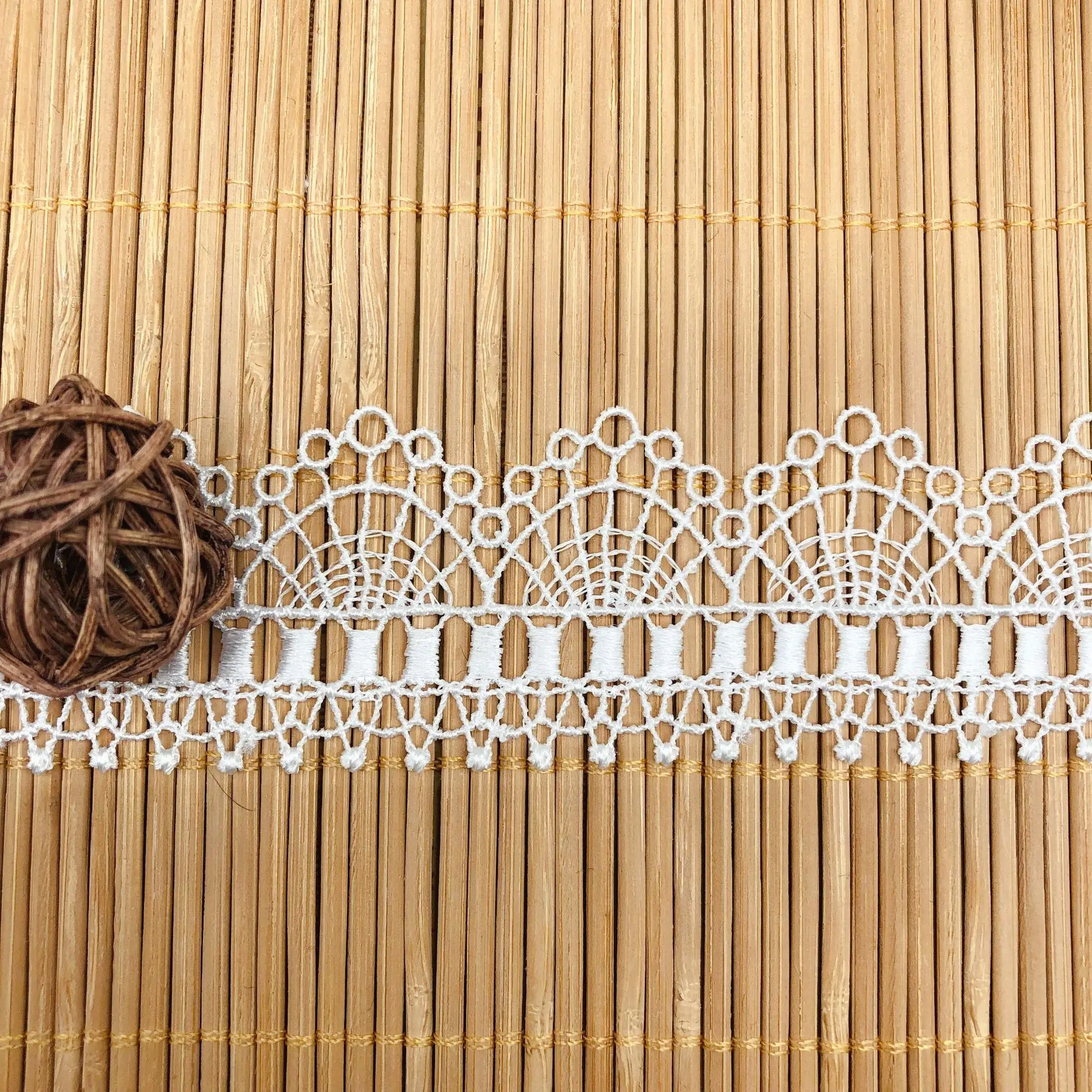 Ажурная вышивка на цепочке до ключиц пижама нижнее белье кружевные Обрезанные