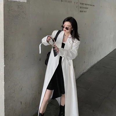 

Coats & Jackets
