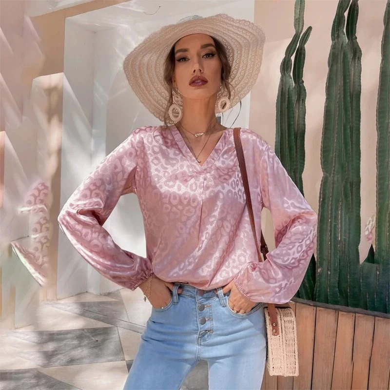 

Traf Spring Women Long Sleeve Elegant Shirt Casual Urban tunics V-neck Pullover Tshirts Office Lady Tops Blouse Female Clothing