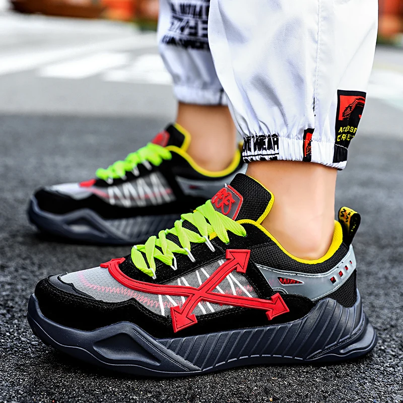 

Мужская Новая высококачественная Спортивная повседневная обувь, дышащая сетчатая обувь для бега со шнуровкой