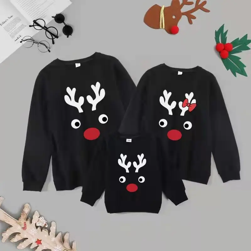 Фото Рождественские свитера семейные одинаковые наряды Рождественская одежда для