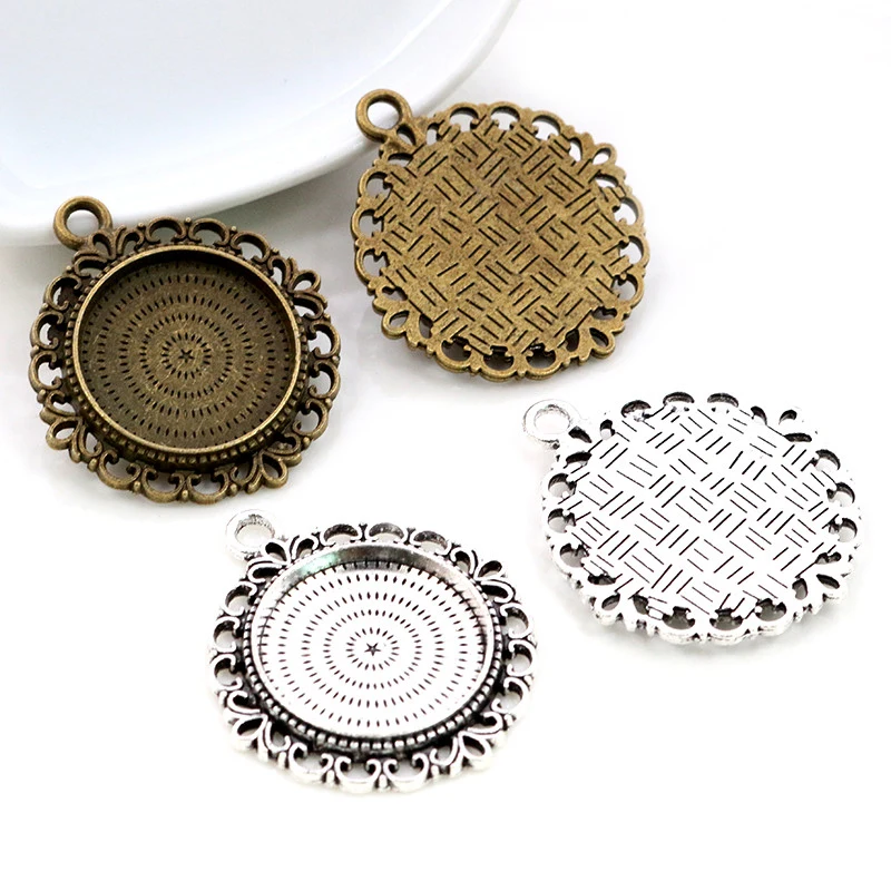 

10pcs 20mm Inner Size Antique Silver Plated And Bronze Colors Pattern Style Cabochon Base Setting Charms Pendant