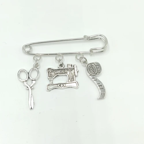 

2020 New Mini Sewing Machine, Scissors and Tape Measure Brooch Buckle, Tailored Brooch Buckle, Fashion Accessories Tailored Gift