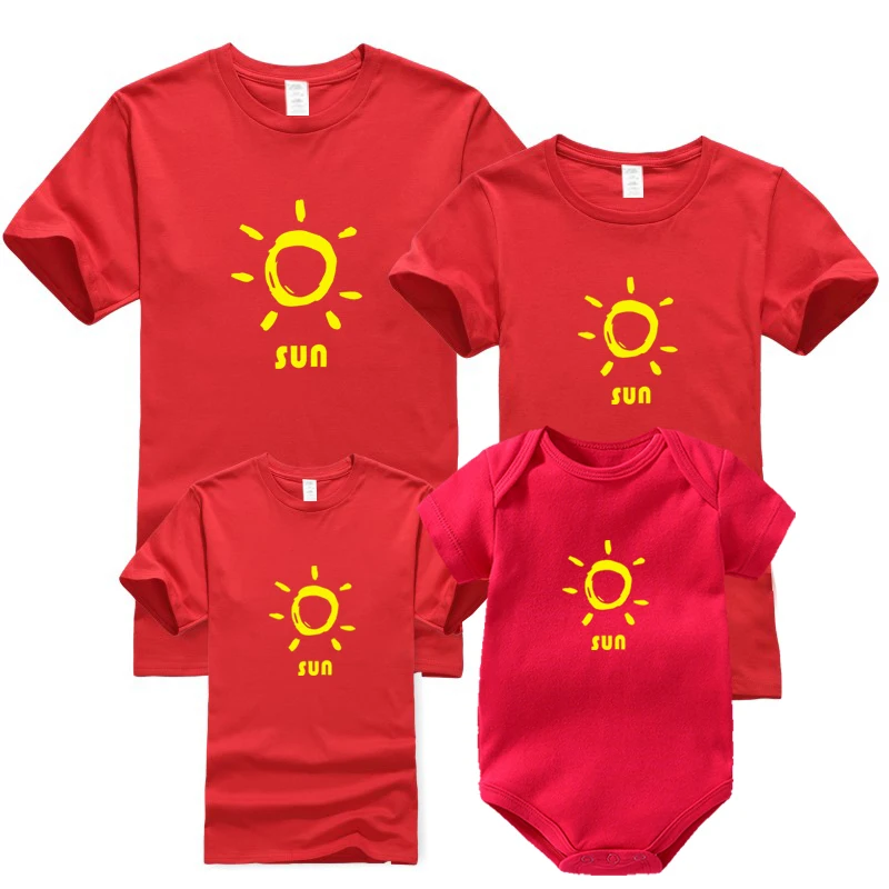 

MATCHING FAMILY FASHION COTTON DAD MOM KIDS BABY T-SHIRT LOVE 2021 ONLY 1 PIECE CLOTHES BLL174